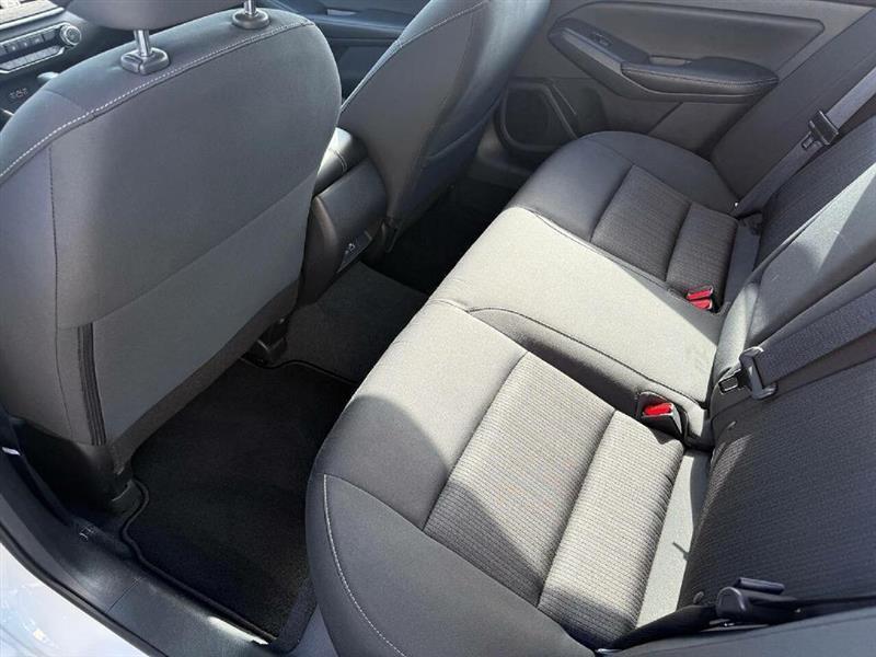 Nissan Altima 2.5 SV 2025