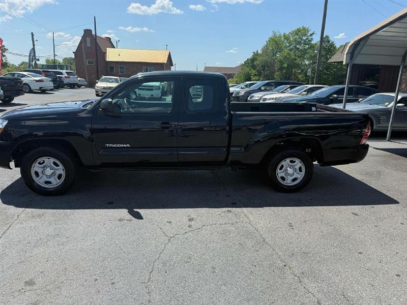 Toyota Tacoma Access Cab 2WD 2011