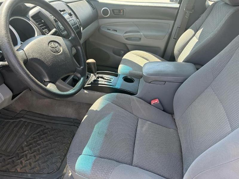Toyota Tacoma Access Cab 2WD 2011