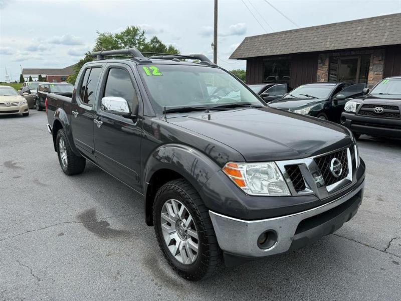 Nissan Frontier S Crew Cab 4WD 2012