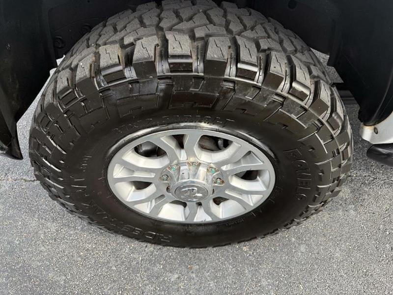 RAM 2500 Laramie Mega Cab 4WD 2015