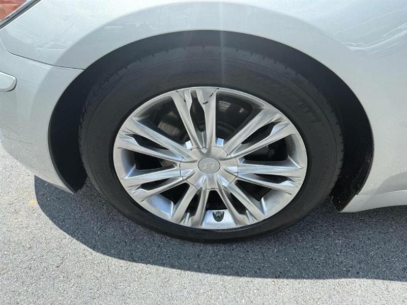 Hyundai Genesis 4.6L 2011
