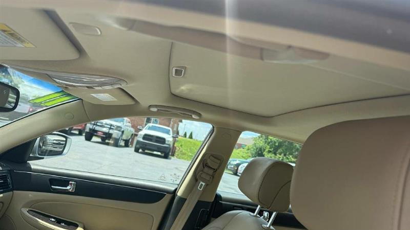 Hyundai Genesis 4.6L 2011