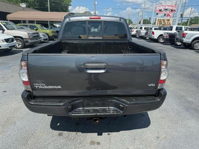 Toyota Tacoma Double Cab V6 5AT 4WD 2014