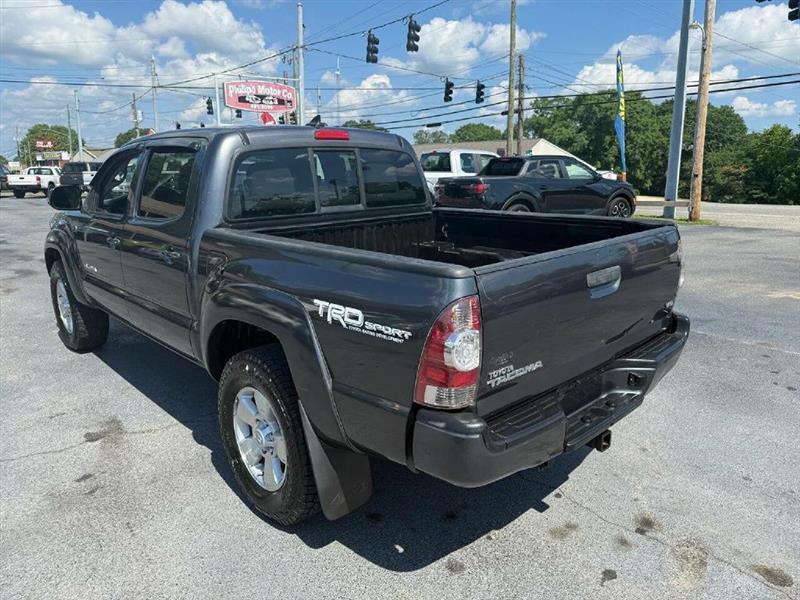 Toyota Tacoma Double Cab V6 5AT 4WD 2014