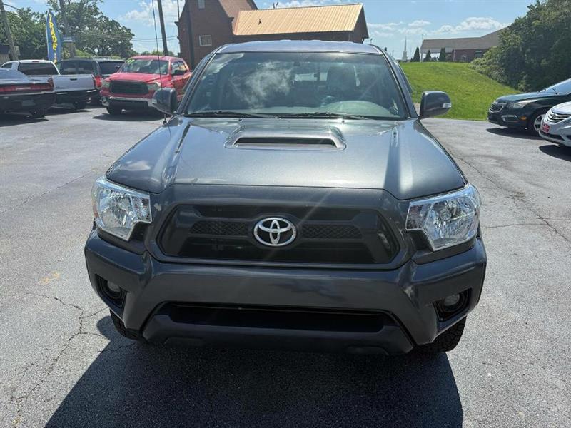 Toyota Tacoma Double Cab V6 5AT 4WD 2014