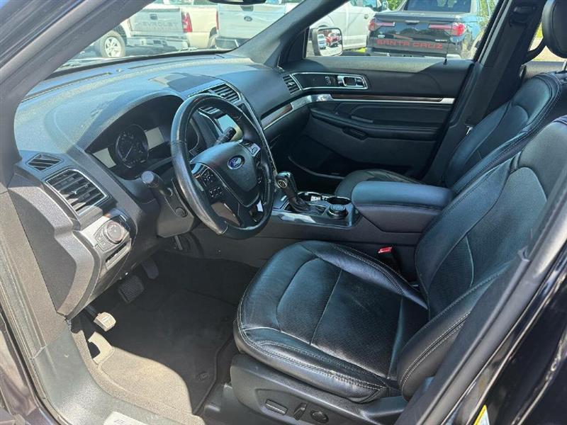 Ford Explorer Limited 4WD 2019