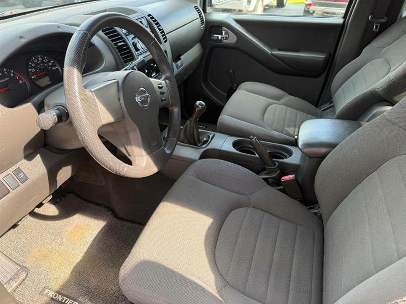 Nissan Frontier XE King Cab 2WD 2006