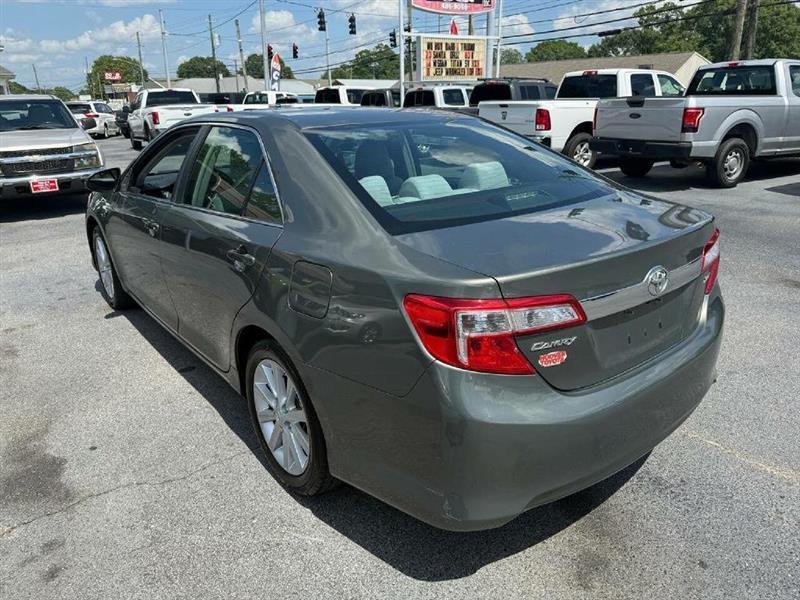 Toyota Camry LE 2012