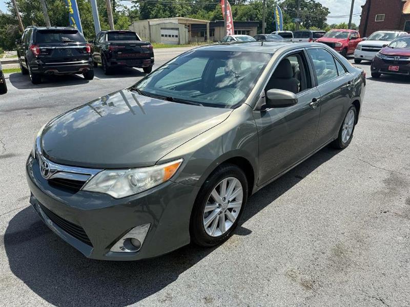 Toyota Camry LE 2012