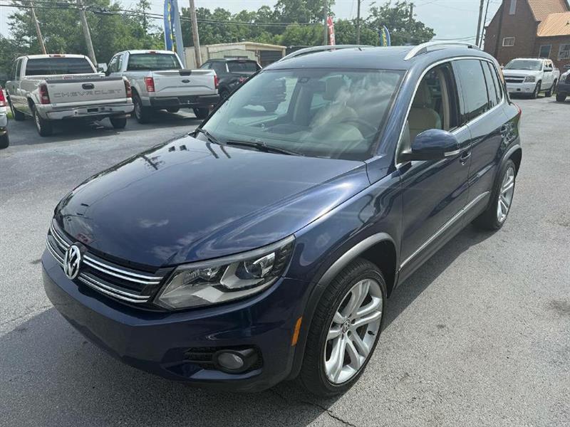 Volkswagen Tiguan S 2013