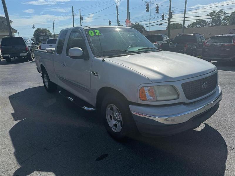 Ford F-150 XLT SuperCab Long Bed 2WD 2002