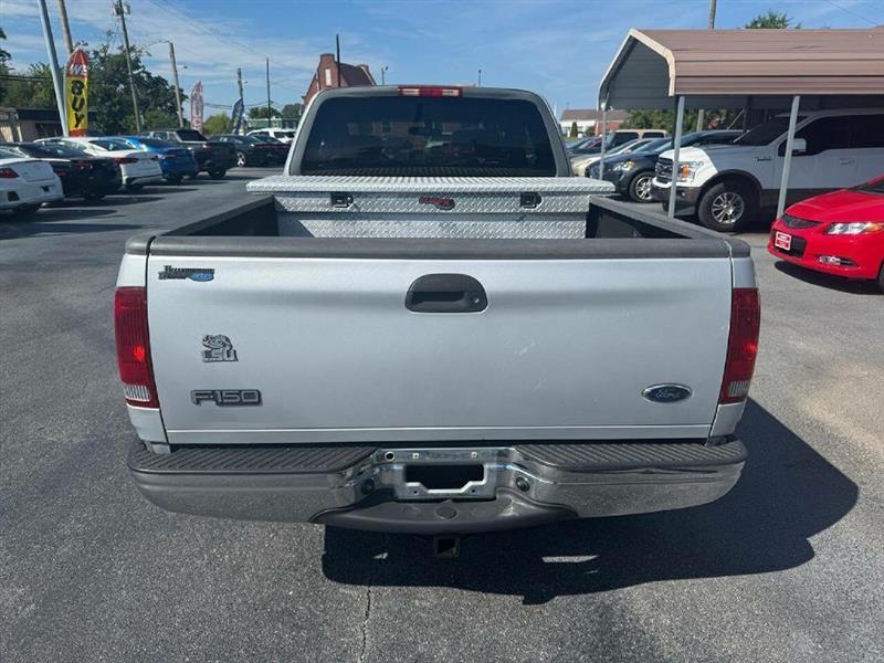 Ford F-150 XLT SuperCab Long Bed 2WD 2002