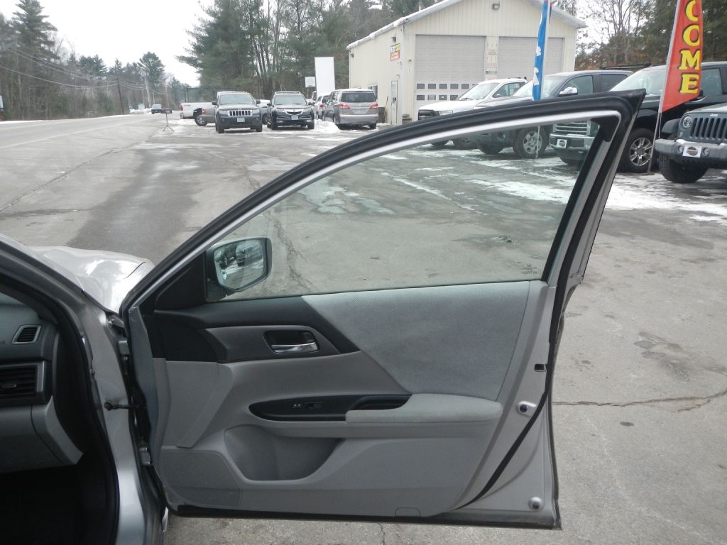 Honda Accord 4dr Sedan EX Auto 2013