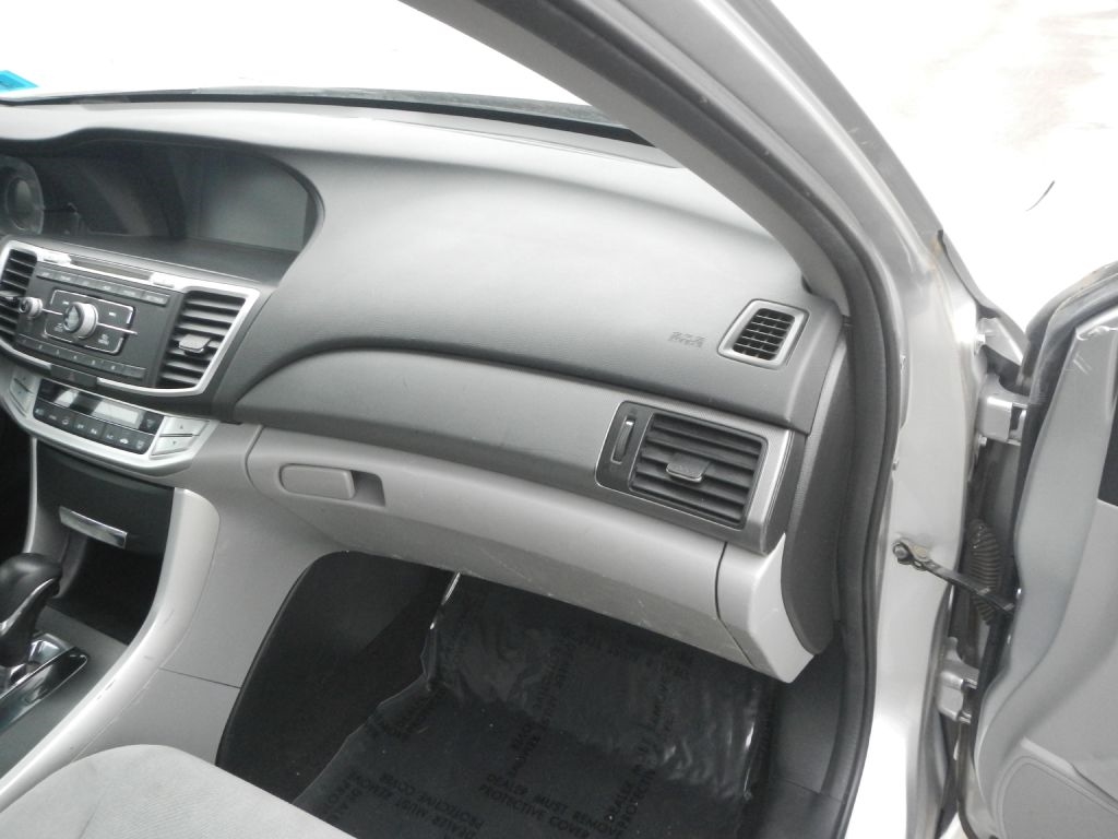 Honda Accord 4dr Sedan EX Auto 2013