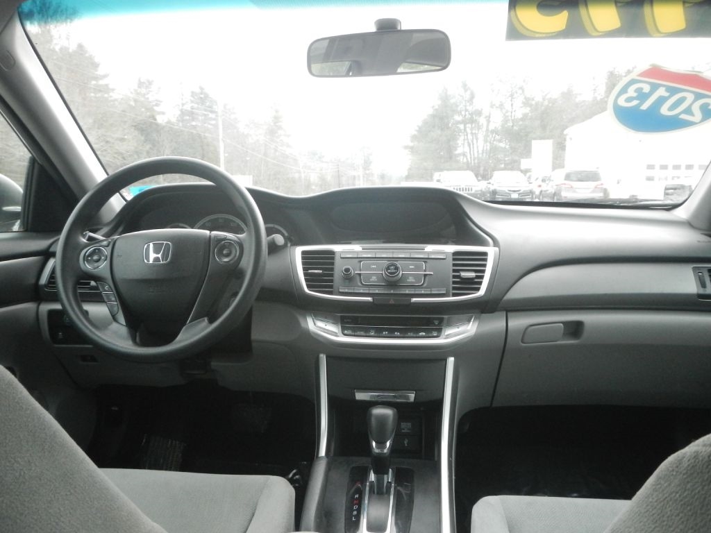 Honda Accord 4dr Sedan EX Auto 2013