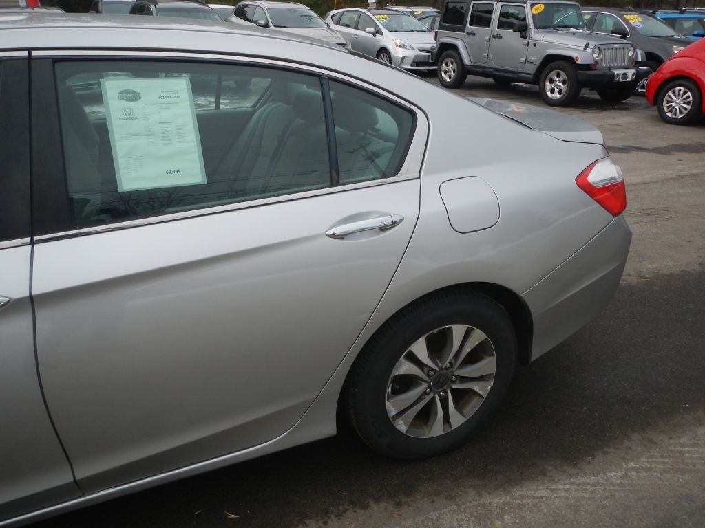 Honda Accord 4dr Sedan EX Auto 2013
