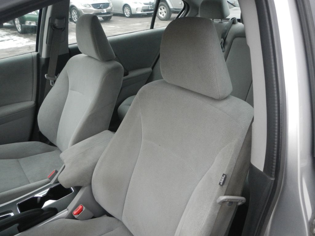 Honda Accord 4dr Sedan EX Auto 2013