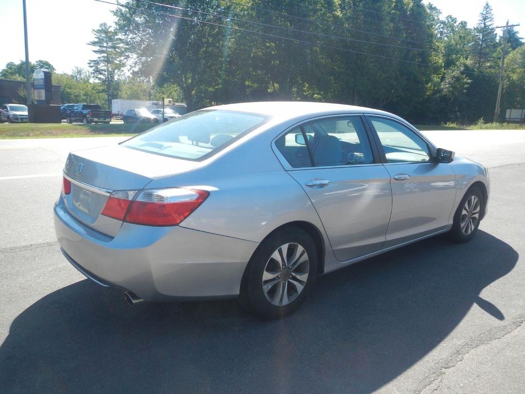 Honda Accord 4dr Sedan EX Auto 2013