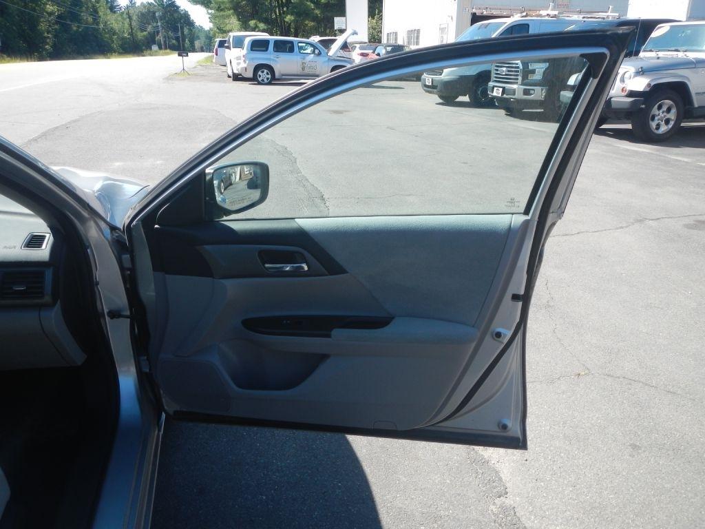 Honda Accord 4dr Sedan EX Auto 2013