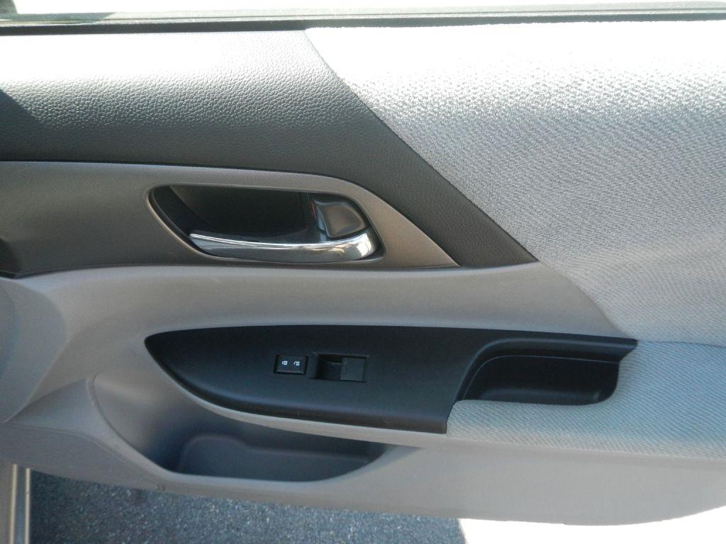 Honda Accord 4dr Sedan EX Auto 2013