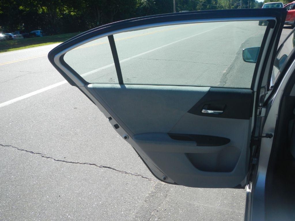 Honda Accord 4dr Sedan EX Auto 2013