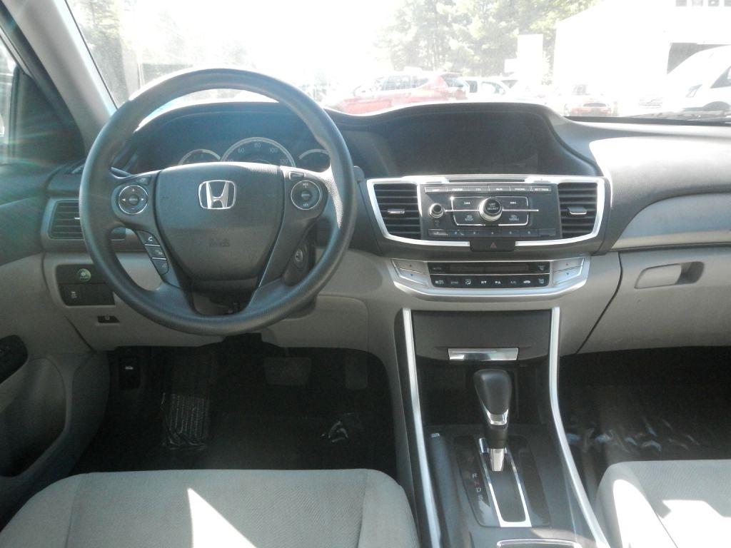 Honda Accord 4dr Sedan EX Auto 2013