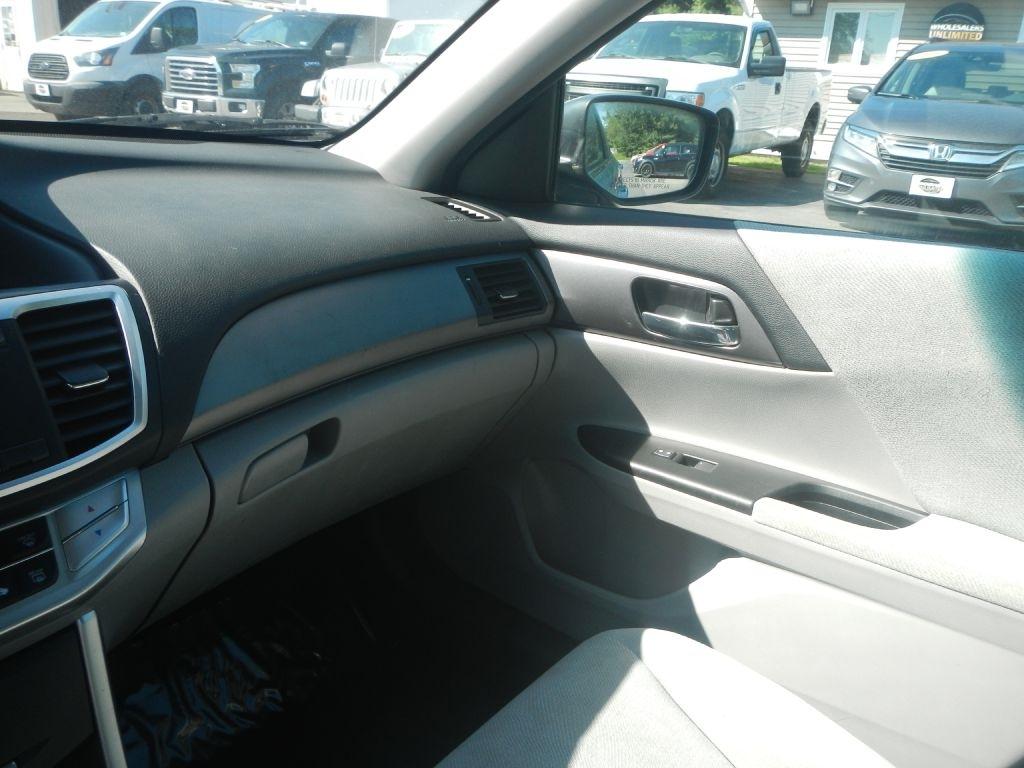 Honda Accord 4dr Sedan EX Auto 2013