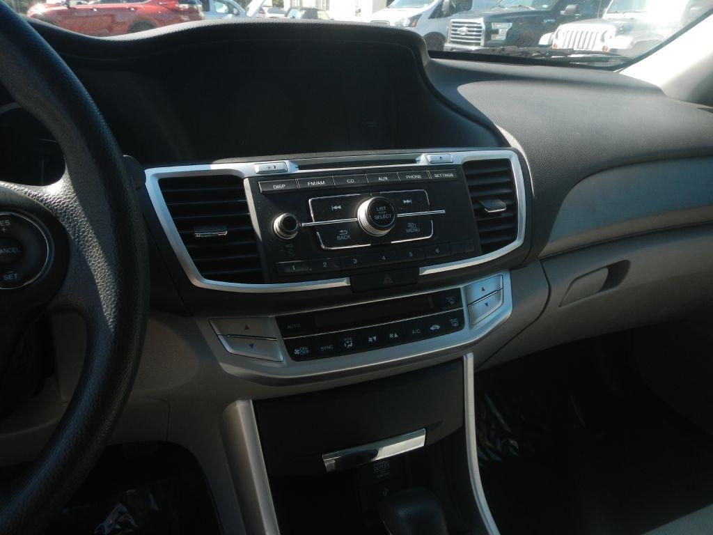 Honda Accord 4dr Sedan EX Auto 2013