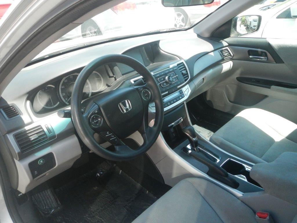 Honda Accord 4dr Sedan EX Auto 2013