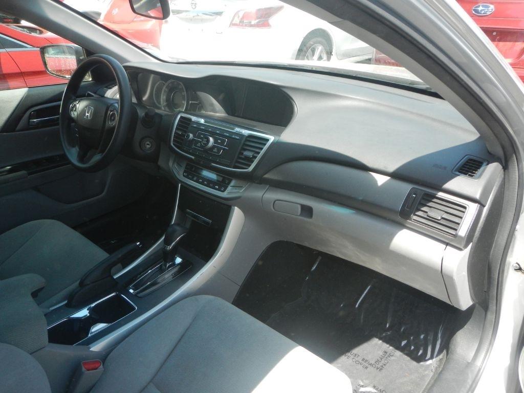 Honda Accord 4dr Sedan EX Auto 2013
