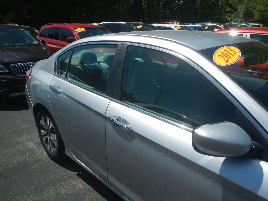 Honda Accord 4dr Sedan EX Auto 2013