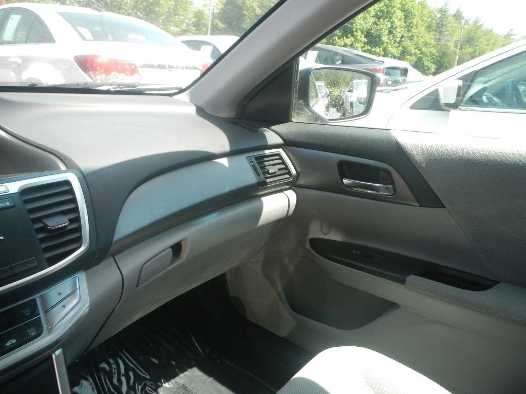 Honda Accord 4dr Sedan EX Auto 2013