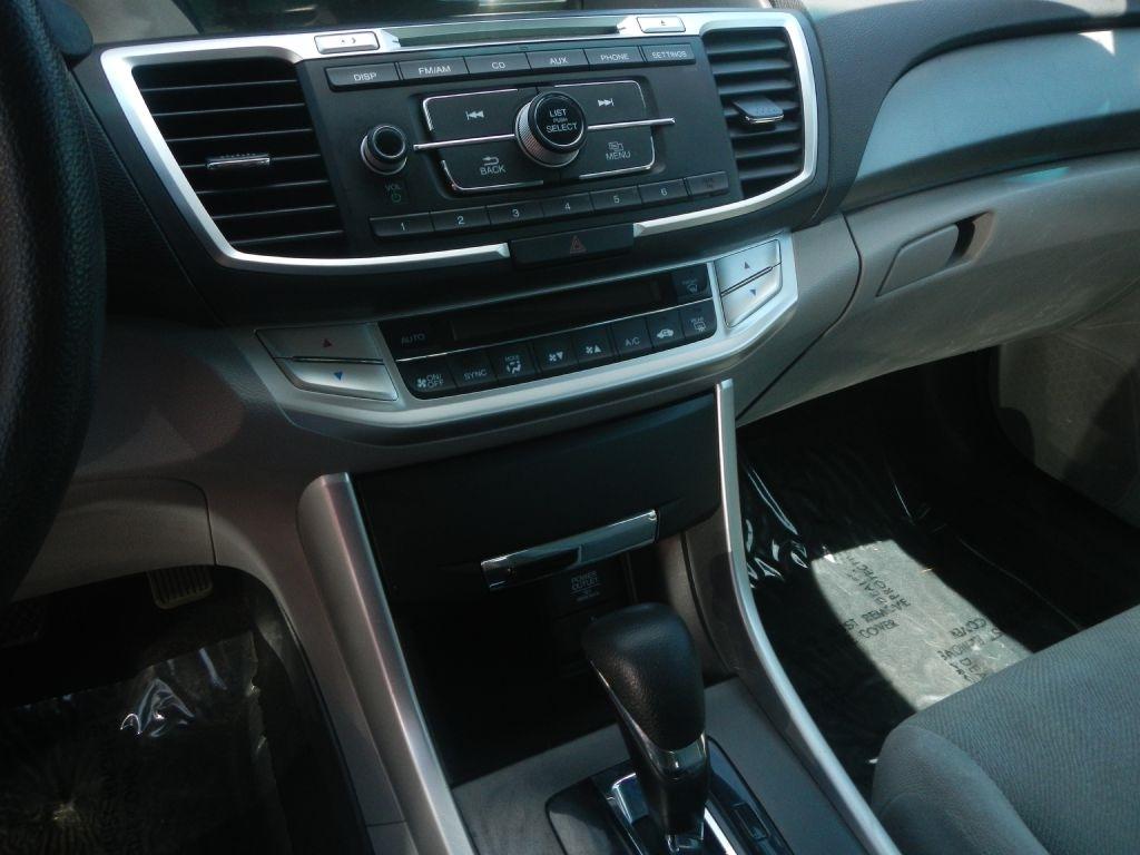 Honda Accord 4dr Sedan EX Auto 2013