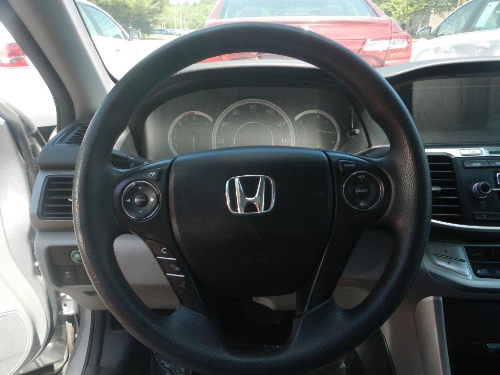 Honda Accord 4dr Sedan EX Auto 2013
