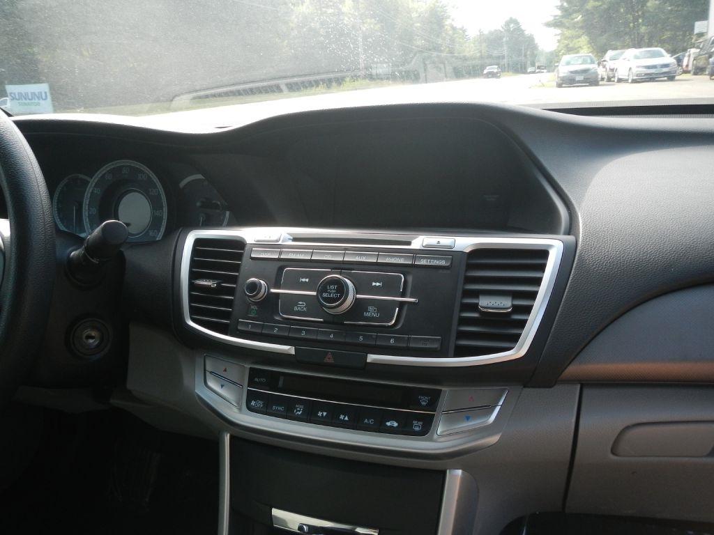 Honda Accord 4dr Sedan EX Auto 2013