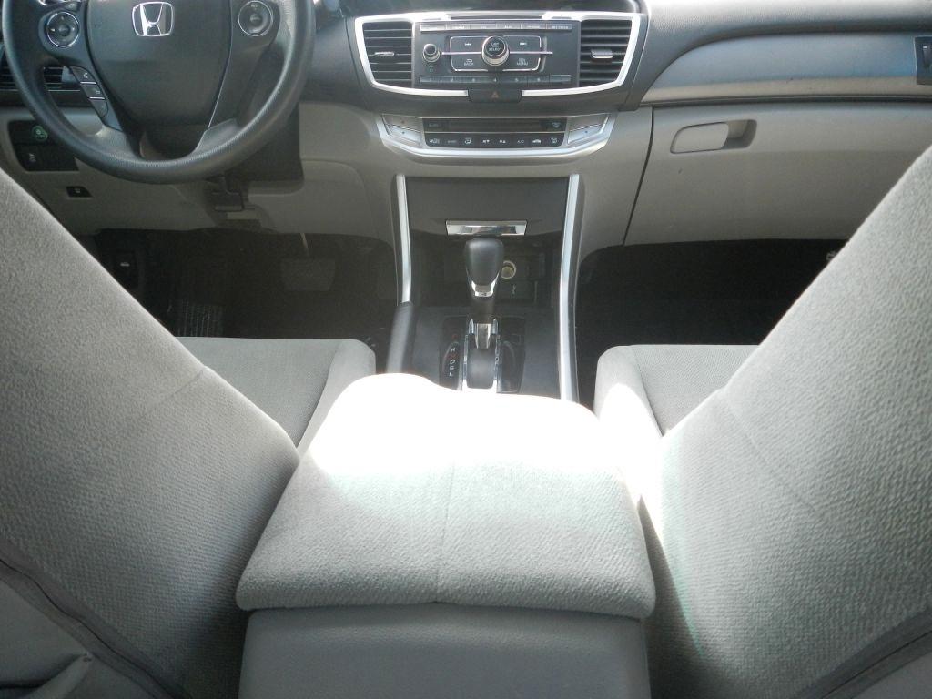 Honda Accord 4dr Sedan EX Auto 2013