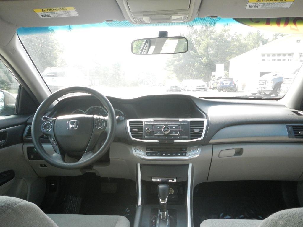 Honda Accord 4dr Sedan EX Auto 2013
