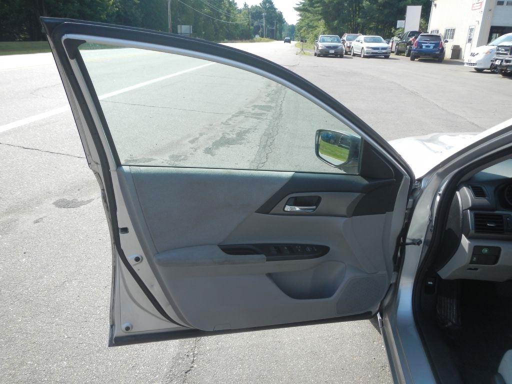Honda Accord 4dr Sedan EX Auto 2013