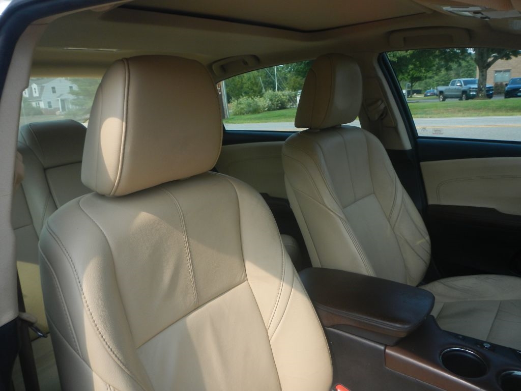 Toyota Avalon Hybrid XLE Premium 2015 Toyota Avalon Hybrid XLE Premium 2015