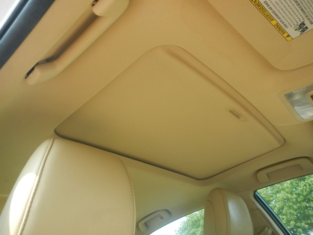 Toyota Avalon Hybrid XLE Premium 2015 Toyota Avalon Hybrid XLE Premium 2015