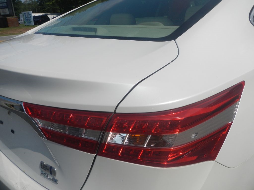 Toyota Avalon Hybrid XLE Premium 2015 Toyota Avalon Hybrid XLE Premium 2015