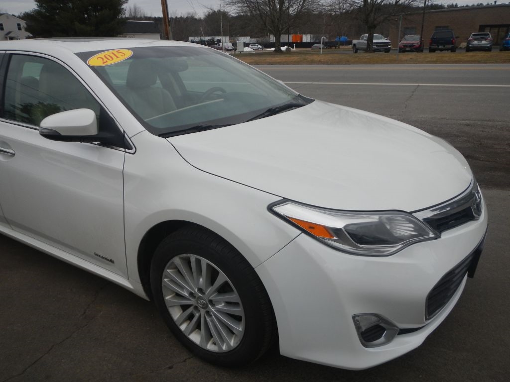 Toyota Avalon Hybrid XLE Premium 2015