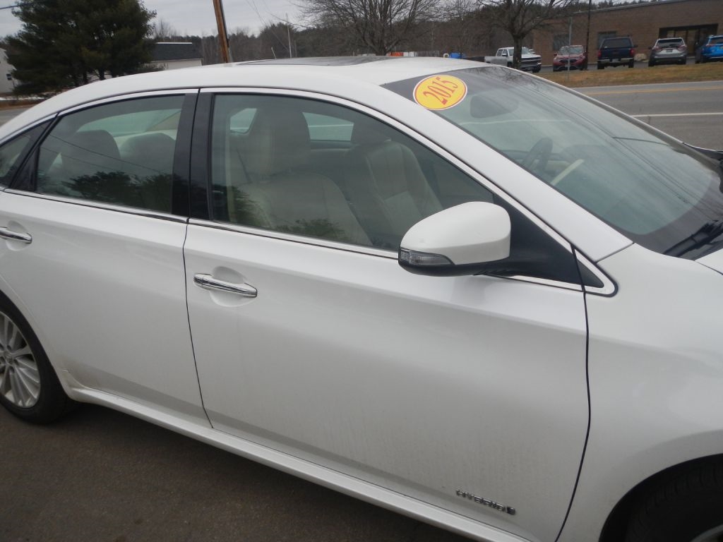 Toyota Avalon Hybrid XLE Premium 2015