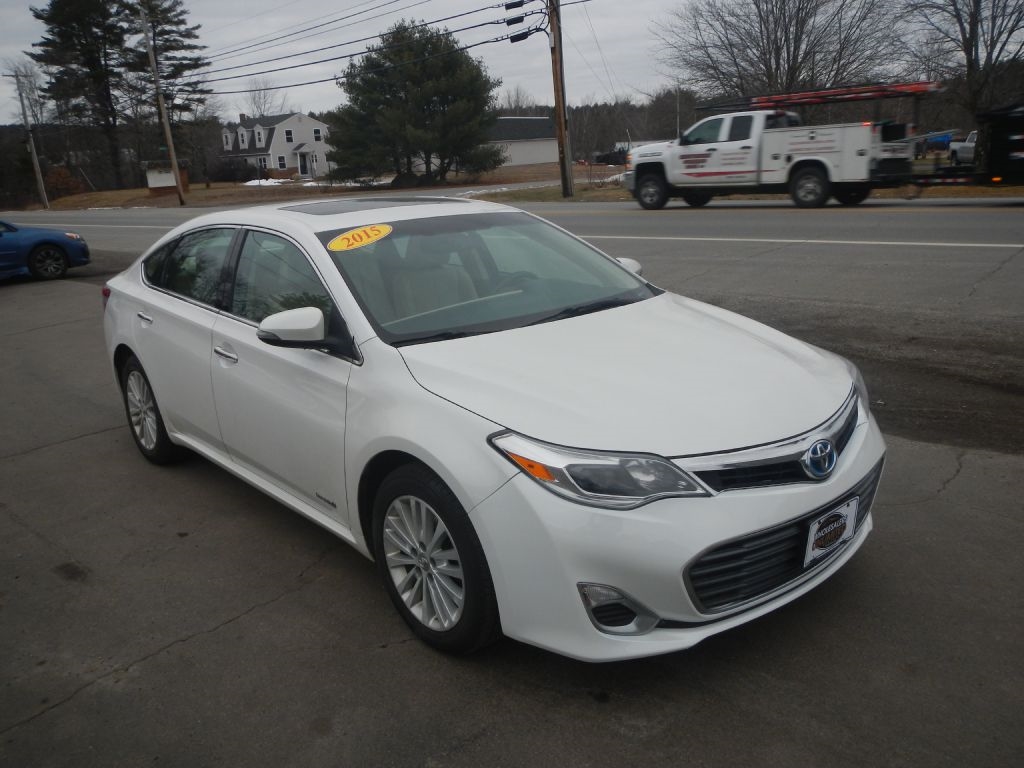 Toyota Avalon Hybrid XLE Premium 2015