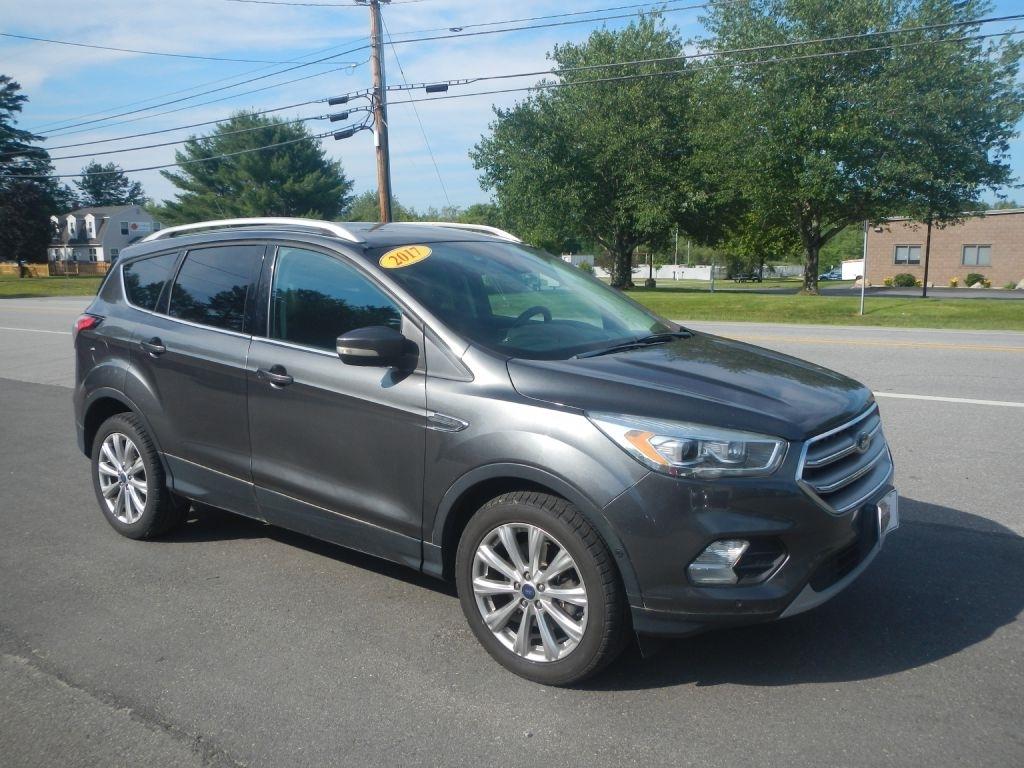 Ford Escape Titanium 4WD 2017