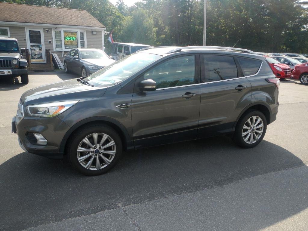 Ford Escape Titanium 4WD 2017
