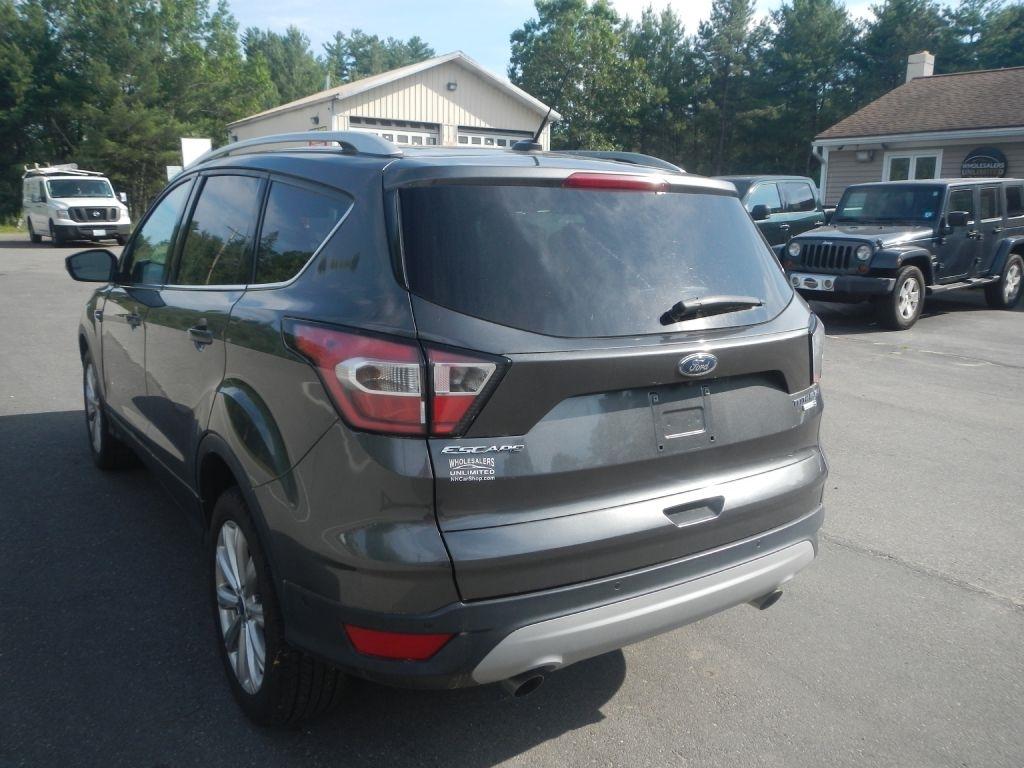 Ford Escape Titanium 4WD 2017