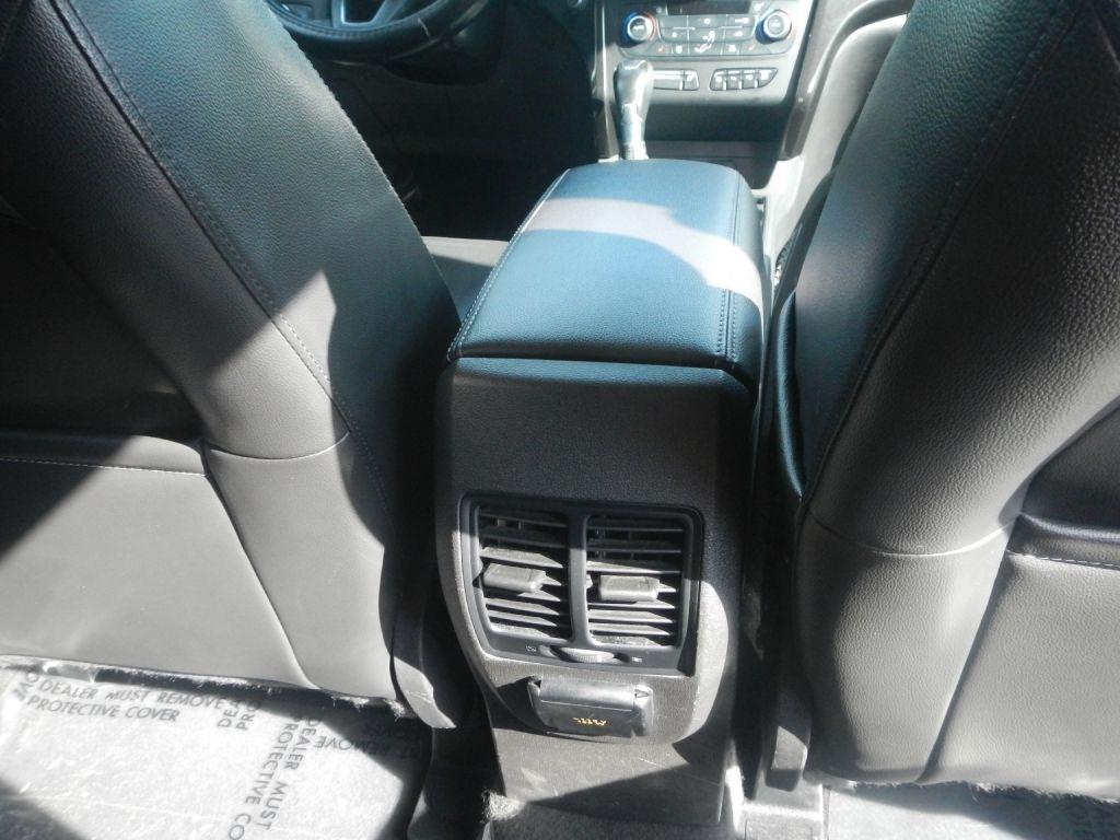 Ford Escape Titanium 4WD 2017