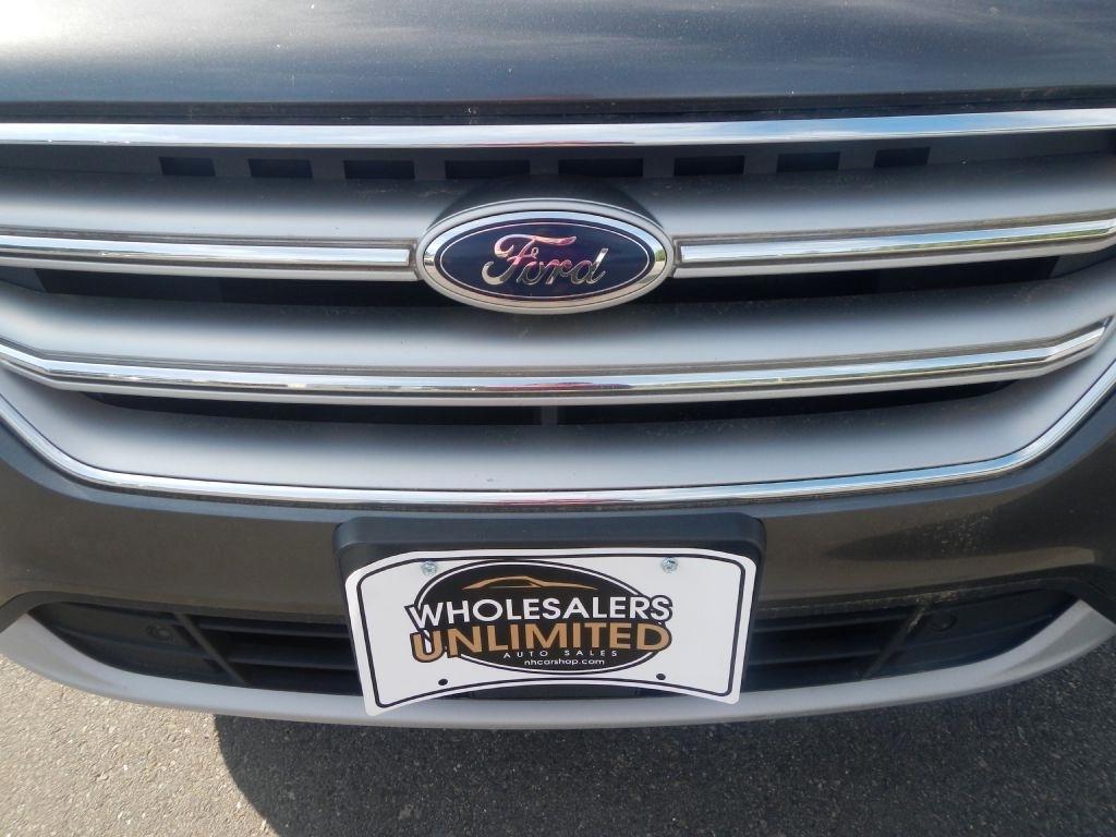 Ford Escape Titanium 4WD 2017